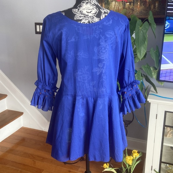 Embroidered tunic - Picture 9 of 15